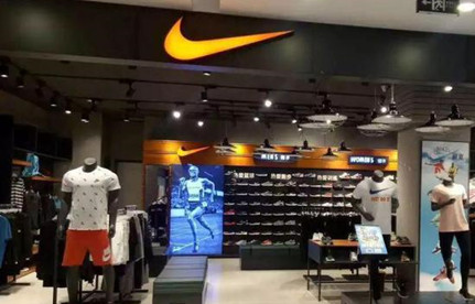  名牌服裝進口清關進口關稅是多少？怎樣清關？